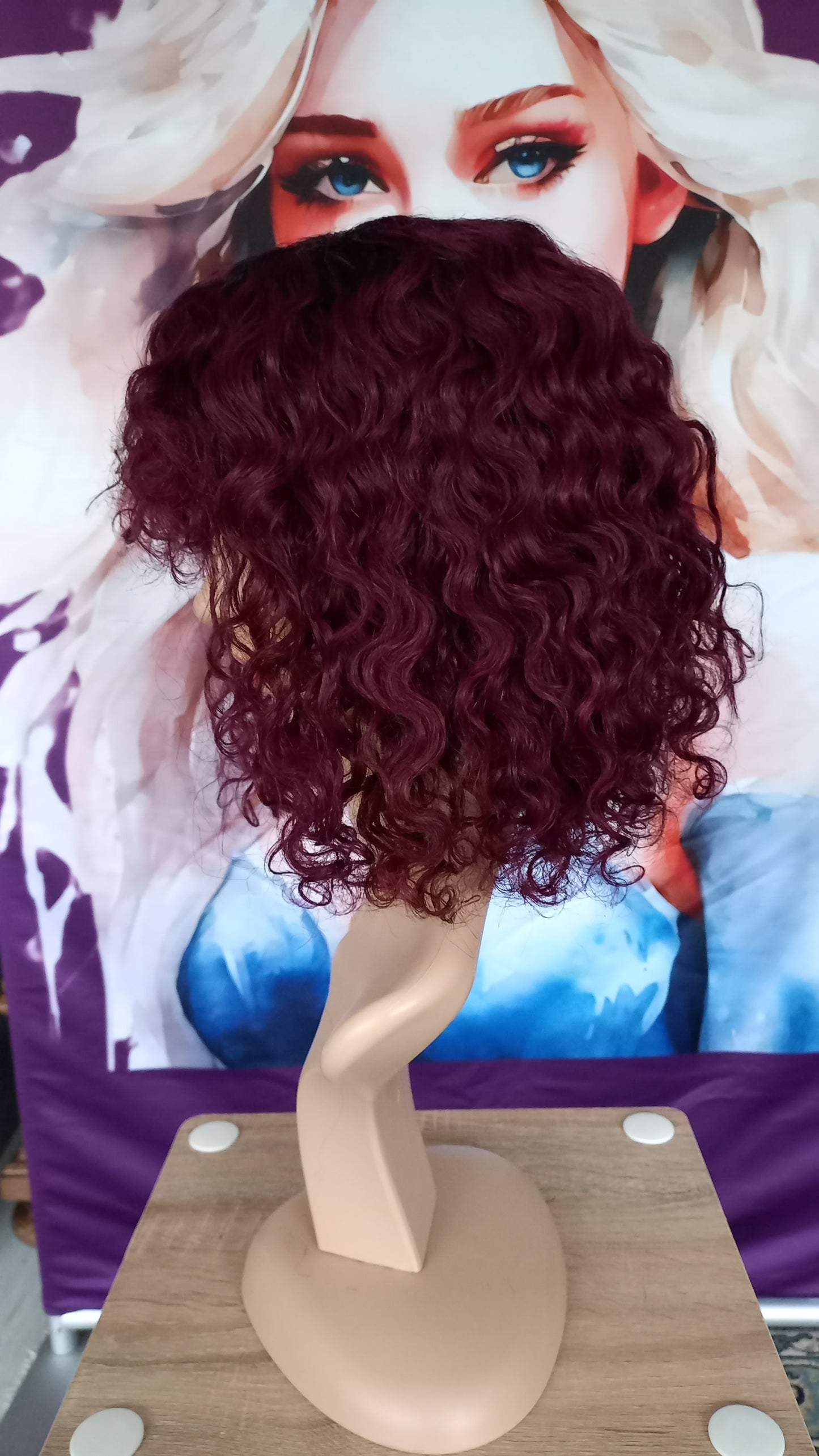 Bob Lockiges Burgundy Echthaar Perücke mit Pony