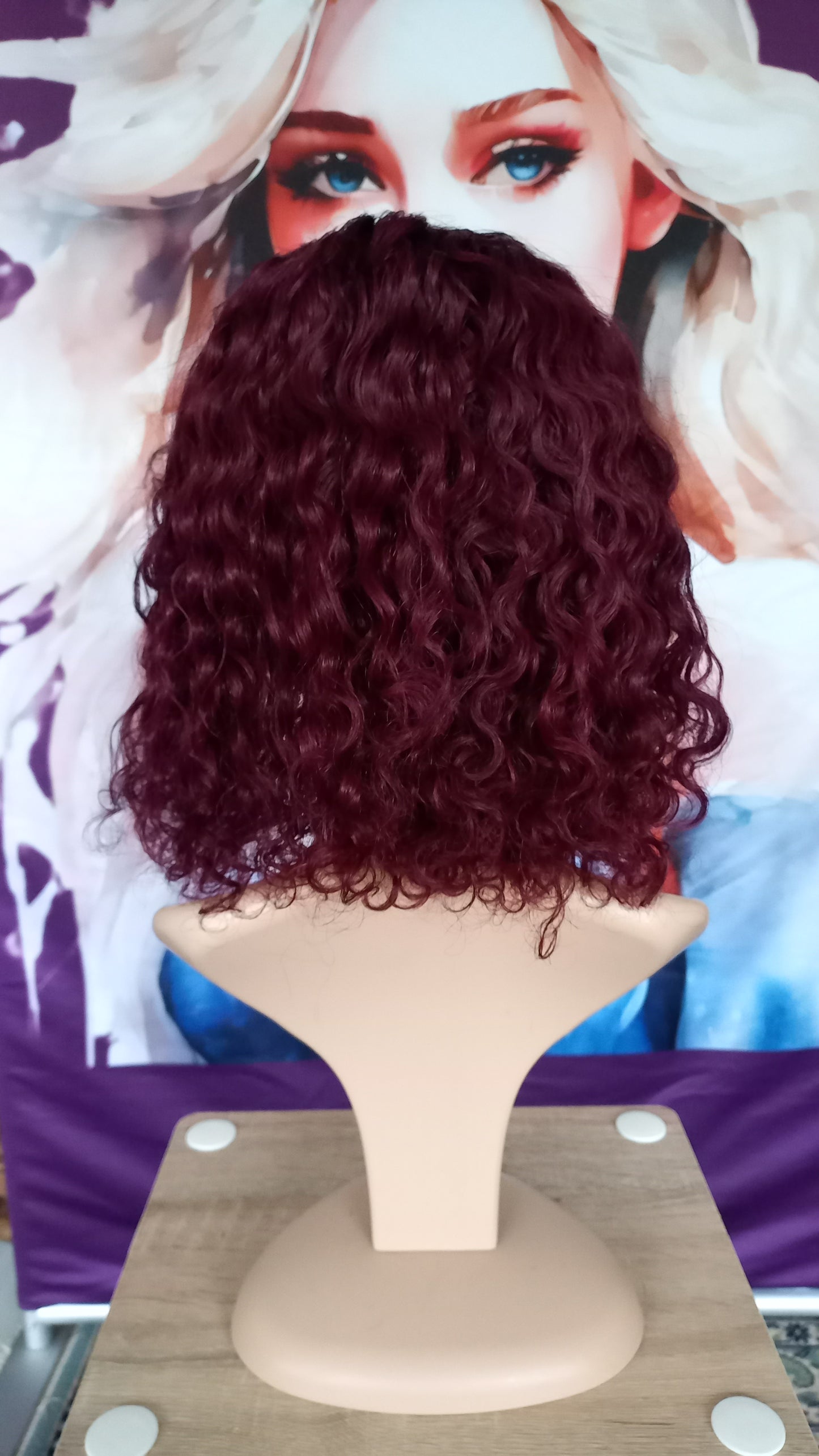 Bob Lockiges Burgundy Echthaar Perücke mit Pony