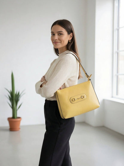 Suie Valentini srl - Genuine Leather Shoulder Bag with Shoulder Strap, Made in Italy, Art. 112660: Camel