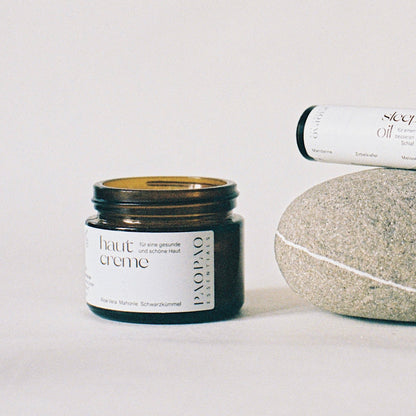 Hautcreme für eine gesunde Haut in allen Zyklusphasen