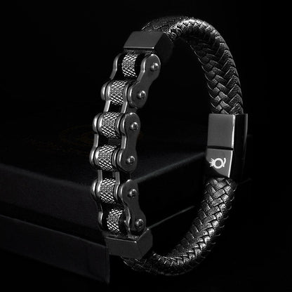 BLACK CHAIN