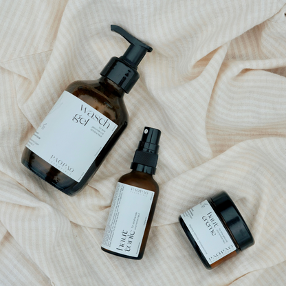 The complete solution for healthy skin during your cycle (cleansing gel, face cream, skin tonic)
