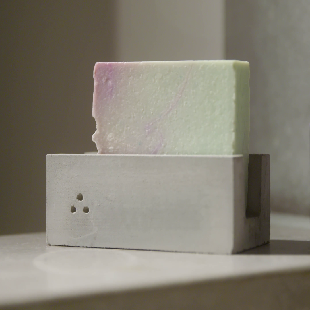 Seife block 002 | bei reifer Haut und Mischhaut | sanft mit Traubenkernöl