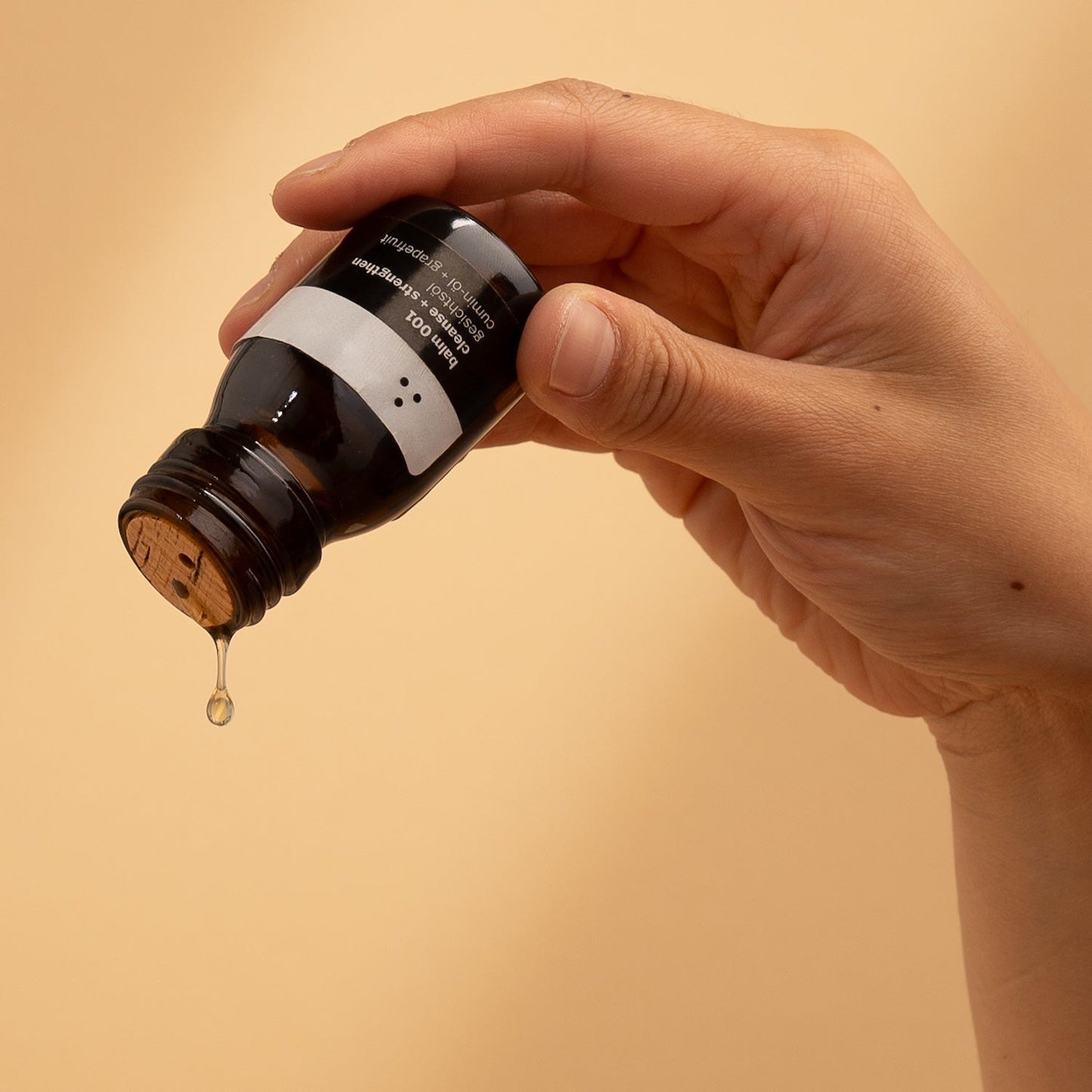 balm 001 | Gesichtsöl mit Schwarzkümmelöl | für unreine Haut | gegen Pickel + Akne